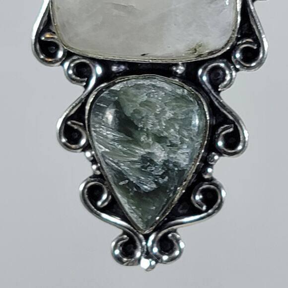 Seraphinite & Moonstone Handmade Pendant – Sterling Silver Natural Stone Gift - Picture 5 of 10